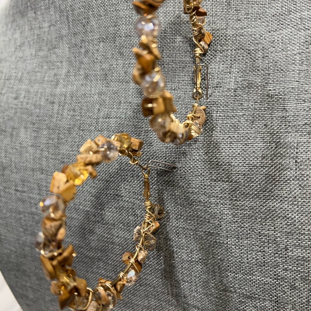 WIRE WRAPPED GEMSTONES AND BLING CRYSTALS ON 3โ INCH GOLD HOOPS. โ๏ธ - Picture 3 of 10